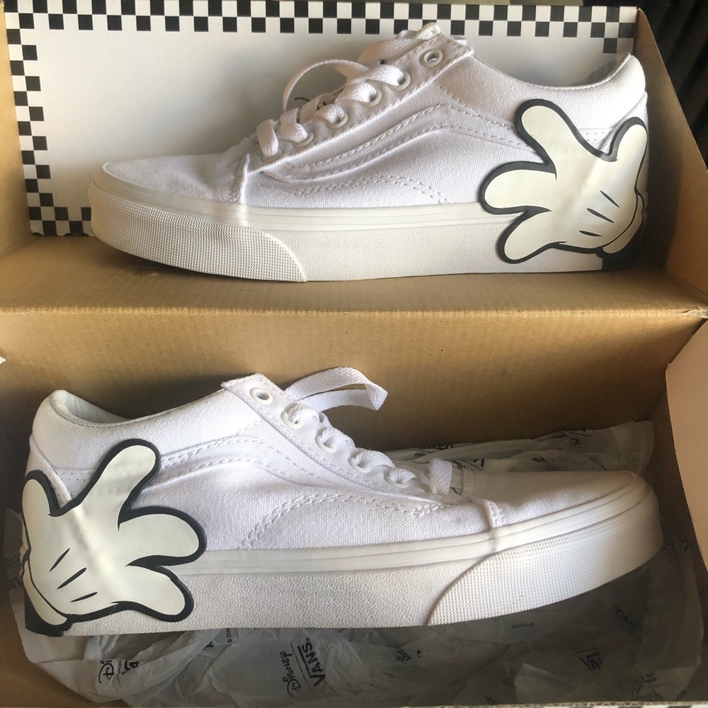 Mickey Vans